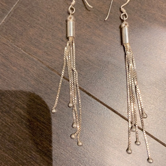 Genuine 925 long earrings with 5 strands and small silver sphere on ends - Picture 2 of 4